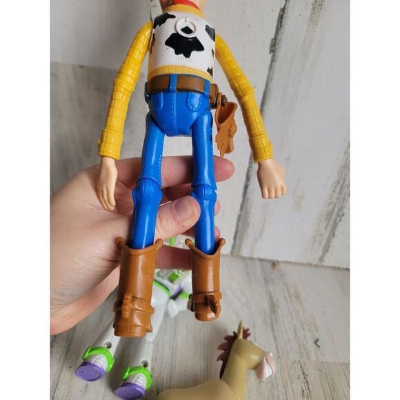 Toy Story play set Bullseye buzz Lightyear Woody toy figure - Picture 14 of 15